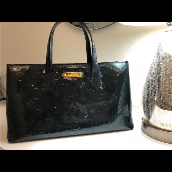 Louis Vuitton Handbags - SOLD🎈Vernis Leather Tote